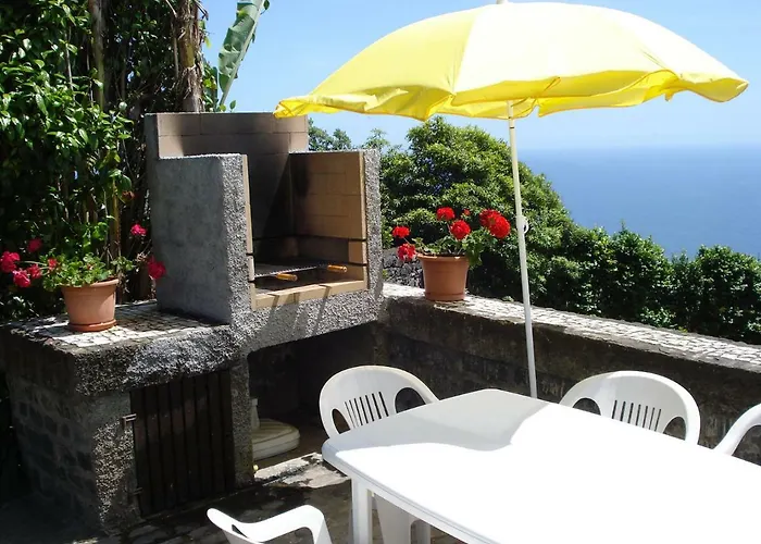 Quinta Do Sol Poente * Feteiras