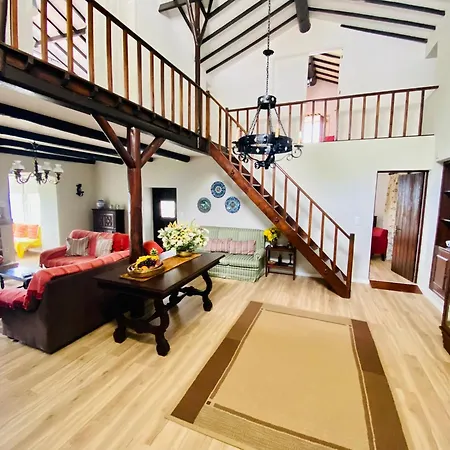 Quinta Do Sol Poente Holiday home Feteiras